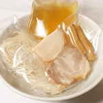 らーめん酒房 しのや - 