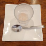 御影 ジュエンヌ - レモンと新生姜のグラニテ