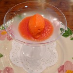 御影 ジュエンヌ - 赤ピーマンのムース フレッシュトマトのソース