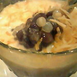 ニャー ベトナム - ココナッツクリームのチェーアップ