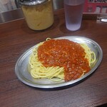 スパゲッティーのパンチョ - ミートソース(並盛400g)720円(税込)