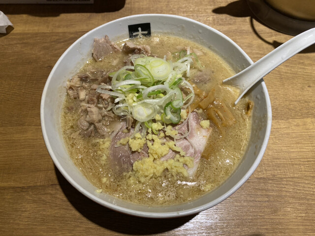 理想のトッピング探し 味噌らーめんとこま肉 By じゃじゃ馬ならし 大島 船堀 ラーメン 食べログ