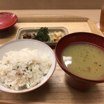 赤坂 菊乃井 - 昼懐石１２１００円（総額）。鯛御飯、新キャベツのすり流し。鯛御飯が絶品です！ いつまでも食べていられる美味しさです（╹◡╹）（╹◡╹）
