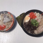 old school 中華そば Miya De La Soul - 鯛焼飯、青空豚骨ラーメン