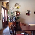 cafe MONZA - お洒落な店内