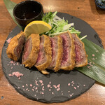 鉄ペー - 牛レアカツ