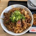 吉野家 - スタミナ超特盛丼後玉子は付いてます。