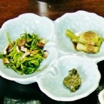 いろり　じねん - 「三品の山菜」です（5/16UP）コメントはありませんでした；