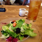 カンテラ - ランチのサラダ、ドリンク