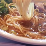 天天有 ひるまや - 縮れ麺or細麺選べました。私は細麺