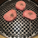 焼肉レストラン ロインズ - 