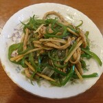 中国料理 龍薫 - 豚肉とピーマンの細切り炒め