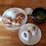 ふじた - ザンギハーフサイズ定食(800円)です。