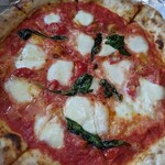 ラ・ピッコラ・ターヴォラ - 