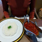 M&C Cafe - ★★早矢仕オムライス 1400円 本屋の中のカフェなんだが、高過ぎ！