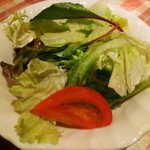 NICO - 山梨の契約農家のグリーンサラダ。
