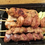 壱番鶏 - 焼鳥弁当の焼鳥拡大　(2020.05.02)