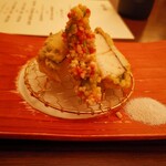 隠れ房 - 長芋と帆立の梅肉揚げ