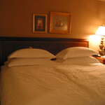 MANDARIN ORIENTAL - 夜のベッドメークです