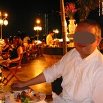 MANDARIN ORIENTAL - 夜のテラス・リム・ナーム