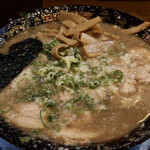 無鉄砲  - 豚骨4:醤油6