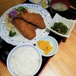 Kirikiri - あじフライ定食 720円