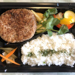 Shi-Fu Doresutoran Ando Ba Esuke Sebun - 自家製ハンバーグステーキ弁当（税込680円）