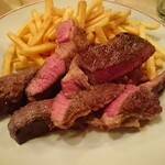 パリのワイン食堂 - 