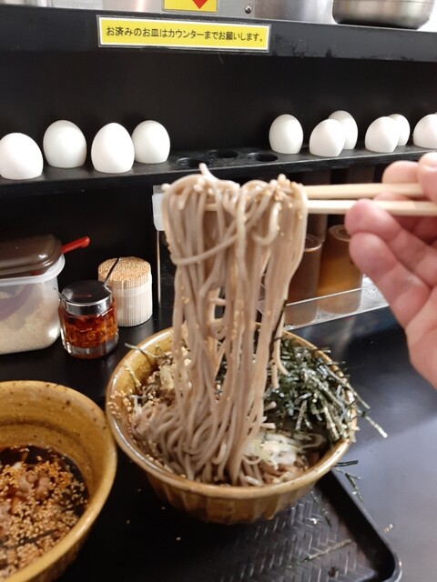 秋葉原 デカ盛りそばのお店 By Whoiskawakami なぜ蕎麦にラー油を入れるのか 秋葉原店 秋葉原 そば 食べログ