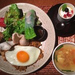 茶屋草木万里野 - アジアンディニッシュプレート：1180円