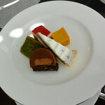 カフェアロンジ - プティフール