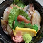 まるう商店さん - まるうの海鮮漬け丼(テイクアウト)