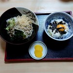 駅前やぶそば - 本日のランチ（とろろ丼ハーフ＆ぶっかけそば）