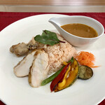 ナガタ店 - ココナッツミルクとチキンカレー…1000円（盛り付けてみた）