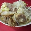 Ramenjirou - 料理写真:2012.5 大豚ダブル（1,000円）ヤサイスクナメニンニク