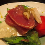 本濱 - 鰹の藁焼きのサラダ2