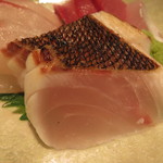 本濱 - 刺盛り  アオリイカ、イナダ、メジナ、イサキの炙り2