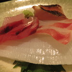 本濱 - 刺盛り  アオリイカ、イナダ、メジナ、イサキの炙り4