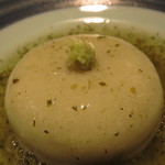 本濱 - 天豆まんじゅう、伊勢海老を忍ばせて  新茶の餡と2