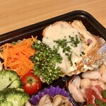 花・ふらんす食堂やまもと - オードヴル盛り合わせ(\1,500)　本日のキッシュ・人参のオレンジ風味