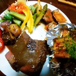 Kamekichi - テイクアウトメニューを自宅で盛り付け(シェフ、雑くてごめんなさい笑)