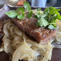 横浜瀬里奈 ステーキドーム - 