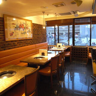 焼肉・韓国料理 牛べえ_1