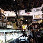 Roscioli - 本店店内