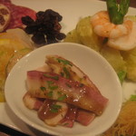 タイーム - ２０１２・５月　前菜盛り　馬肉の燻製ハム等