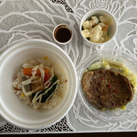 Chez T’S - 豚肉のコンフィ!  
                    デミソースと相性バッチリの旨さ❗️