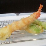 旬彩 天ぷら 心来(しんら） - 車海老、獅子唐。　　　　　2020.05.01