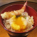 旬彩 天ぷら 心来(しんら） - えび天 小天丼。 玉子天 170円（税込）。 卵の黄身がとろとろです。　　　　　2020.05.01