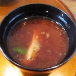旬彩 天ぷら 心来(しんら） - 赤出汁。　　　　　2020.05.01