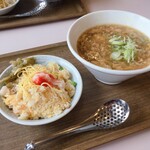 城門 - 城門ラーメンハーフ＋ハーフチャーハン